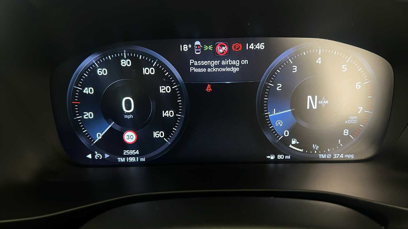 Used Volvo XC40 2021 for sale - 76664386: Photo 17