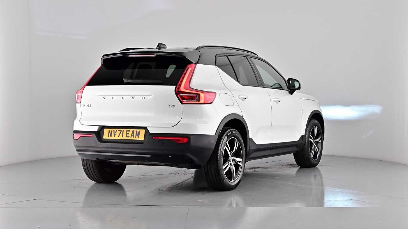Used Volvo XC40 2021 for sale - 76664386: Photo 64
