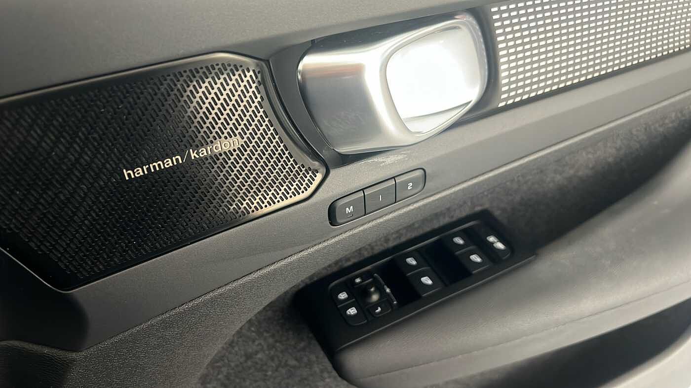 Used Volvo XC40 2021 for sale - 76018179: Photo 34