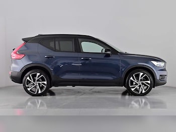 Used Volvo XC40 2021 for sale - 76018179: Photo 3