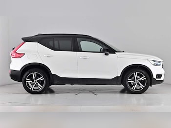 Used Volvo XC40 2021 for sale - 75652734: Photo