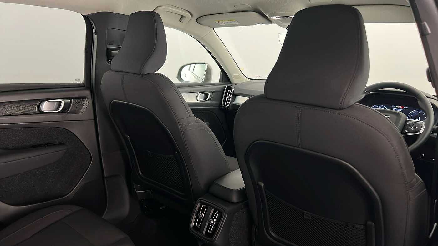 Used Volvo XC40 2021 for sale - 76544494: Photo 32