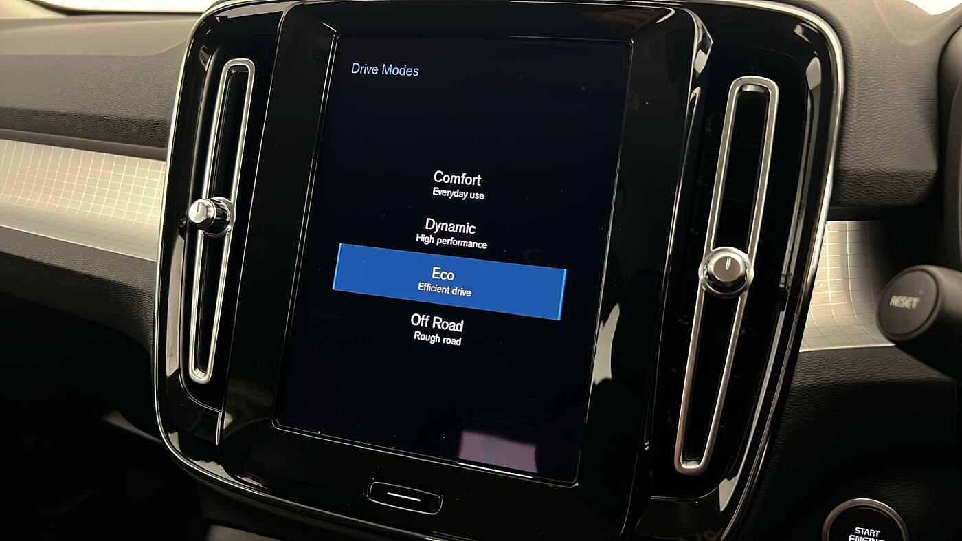 Used Volvo XC40 2021 for sale - 76544494: Photo 46