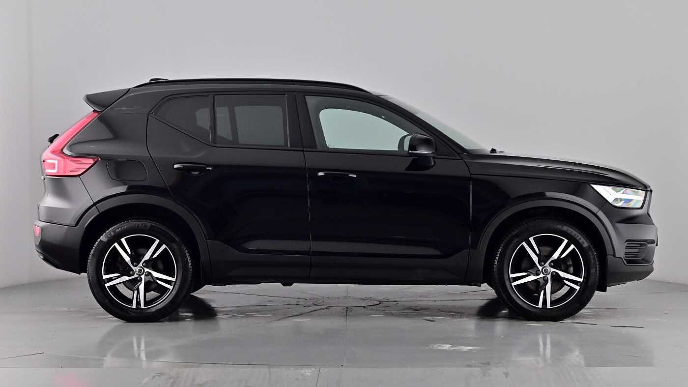 Used Volvo XC40 2021 for sale - 76494099: Photo 3