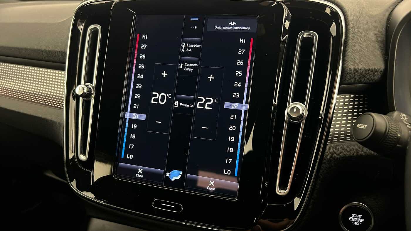 Used Volvo XC40 2021 for sale - 76494099: Photo 43