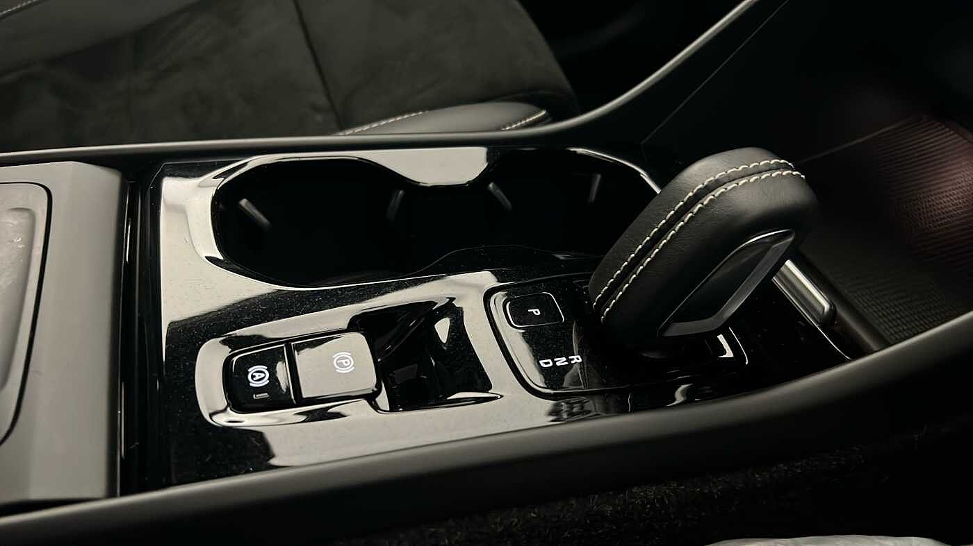 Used Volvo XC40 2021 for sale - 76494099: Photo 57