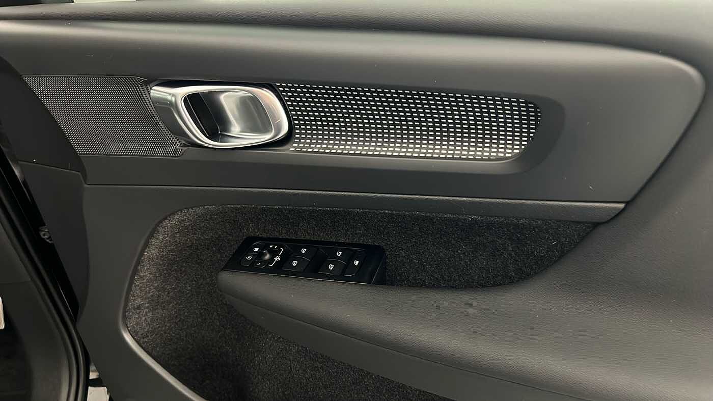 Used Volvo XC40 2021 for sale - 76494099: Photo 69