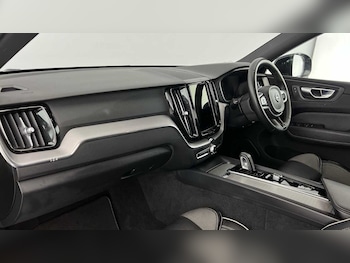 Used Volvo XC60 2022 for sale - 78929139: Photo