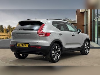 Used Volvo XC40 2024 for sale - 76098044: Photo