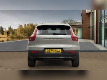 Used Volvo XC40 2024 for sale - 76098044: Photo