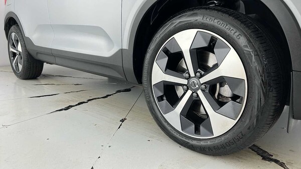 Used Volvo XC40 2025 for sale - 75652758: Photo 26