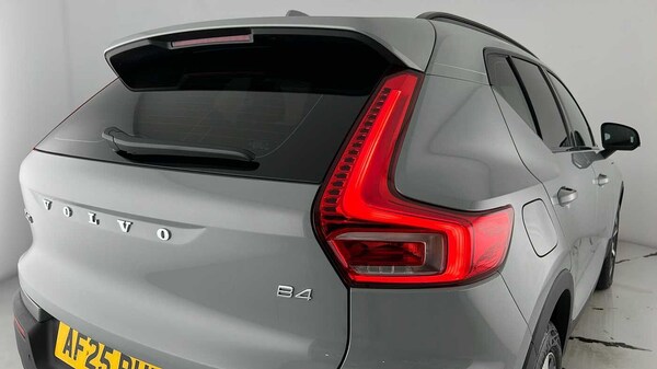 Used Volvo XC40 2025 for sale - 75652758: Photo 28