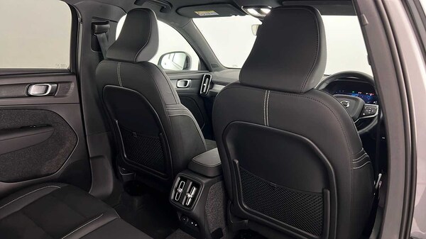 Used Volvo XC40 2025 for sale - 75652758: Photo 31