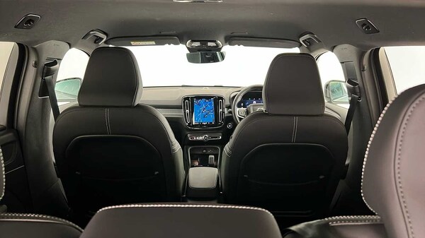 Used Volvo XC40 2025 for sale - 75652758: Photo 46