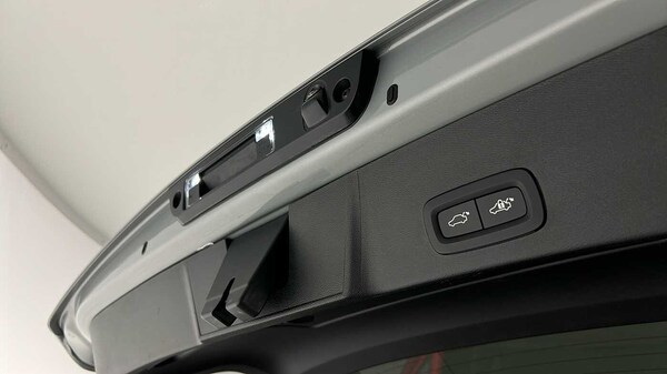 Used Volvo XC40 2025 for sale - 75652758: Photo 47