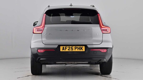 Used Volvo XC40 2025 for sale - 75652758: Photo 5