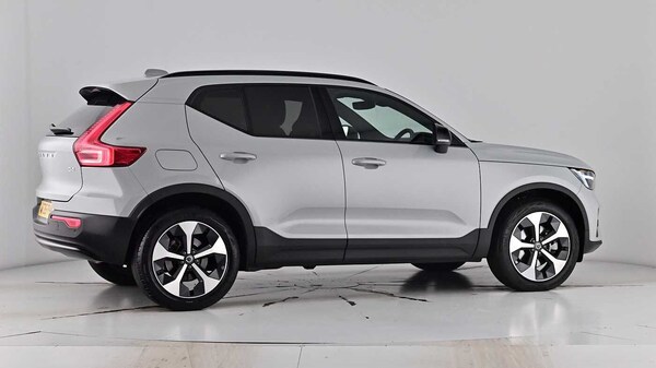Used Volvo XC40 2025 for sale - 75652758: Photo 77