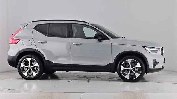 Used Volvo XC40 2025 for sale - 75652758: Photo 80
