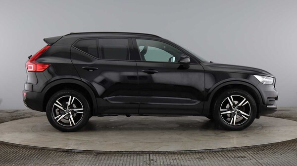 Used Volvo XC40 2021 for sale - 76344085: Photo 4