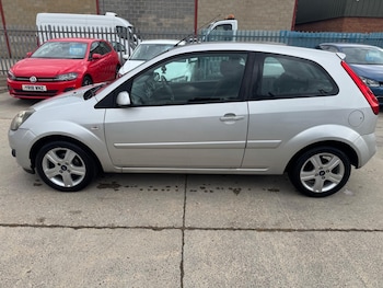 Used Ford Fiesta 2008 for sale - 75677754: Photo