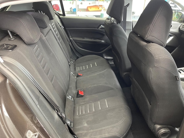 Used Peugeot 308 2015 for sale - 76326373: Photo 13