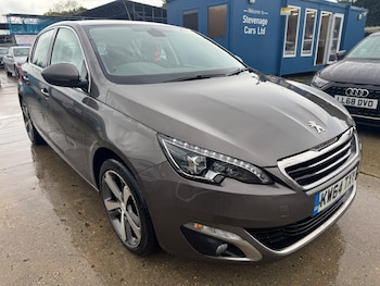 Used Peugeot 308 2015 for sale - 76326373: Photo 2
