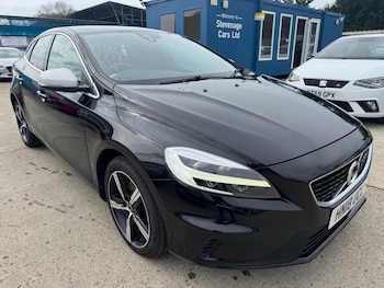 Used Volvo V40 2018 for sale - 78156707: Photo