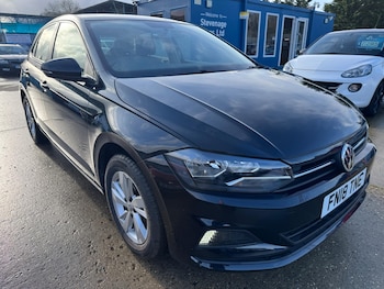 Used Volkswagen Polo 2018 for sale - 77305904: Photo