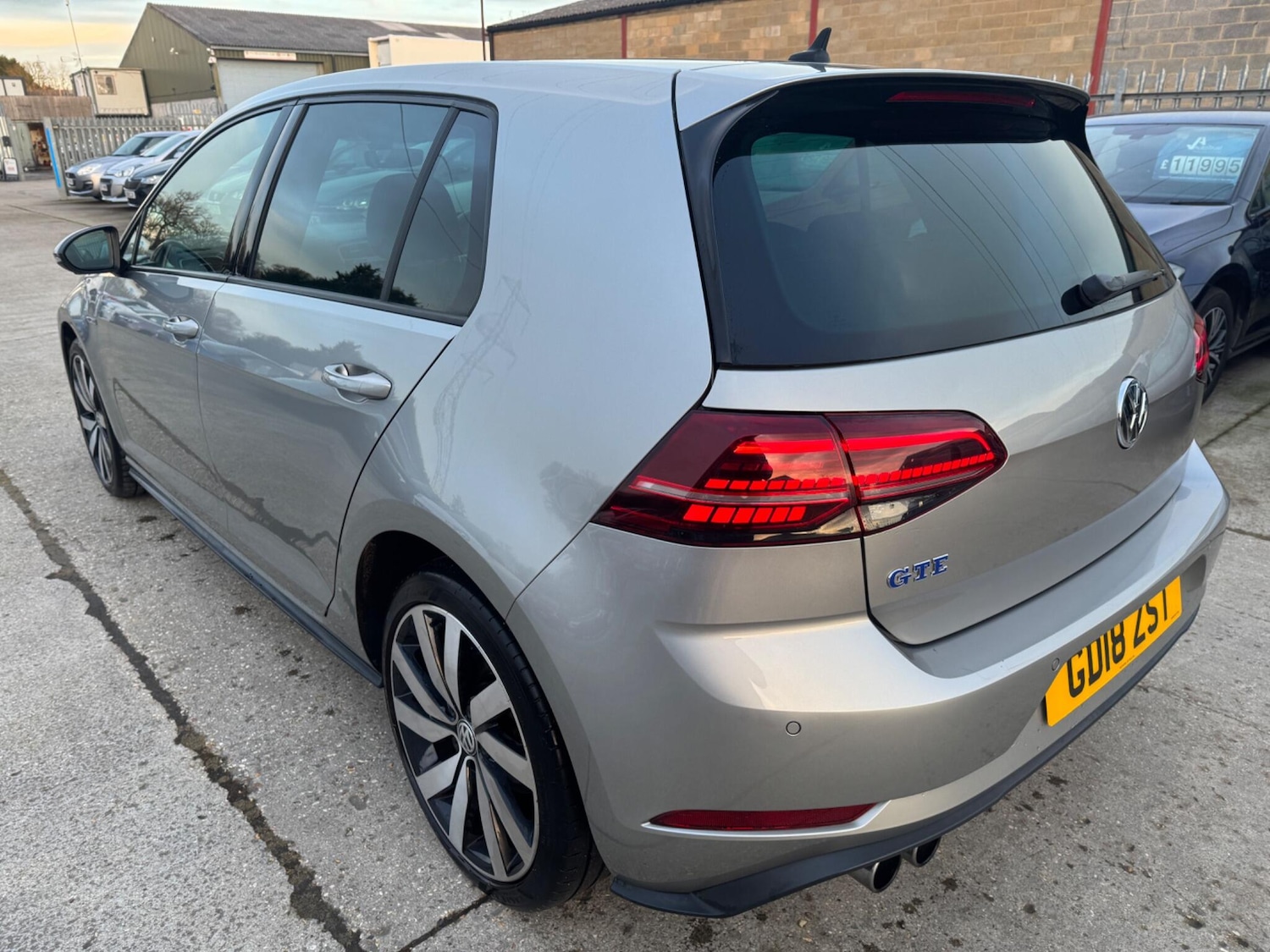 Used Volkswagen Golf 2018 for sale - 77314883: Photo 11