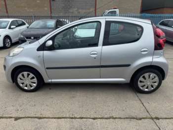 Used Peugeot 107 2013 for sale - 75030774: Photo