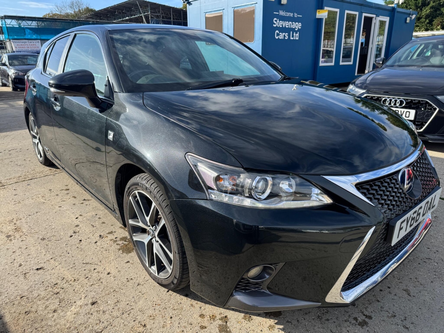 Used Lexus CT 2016 for sale - 76227990: Photo 2