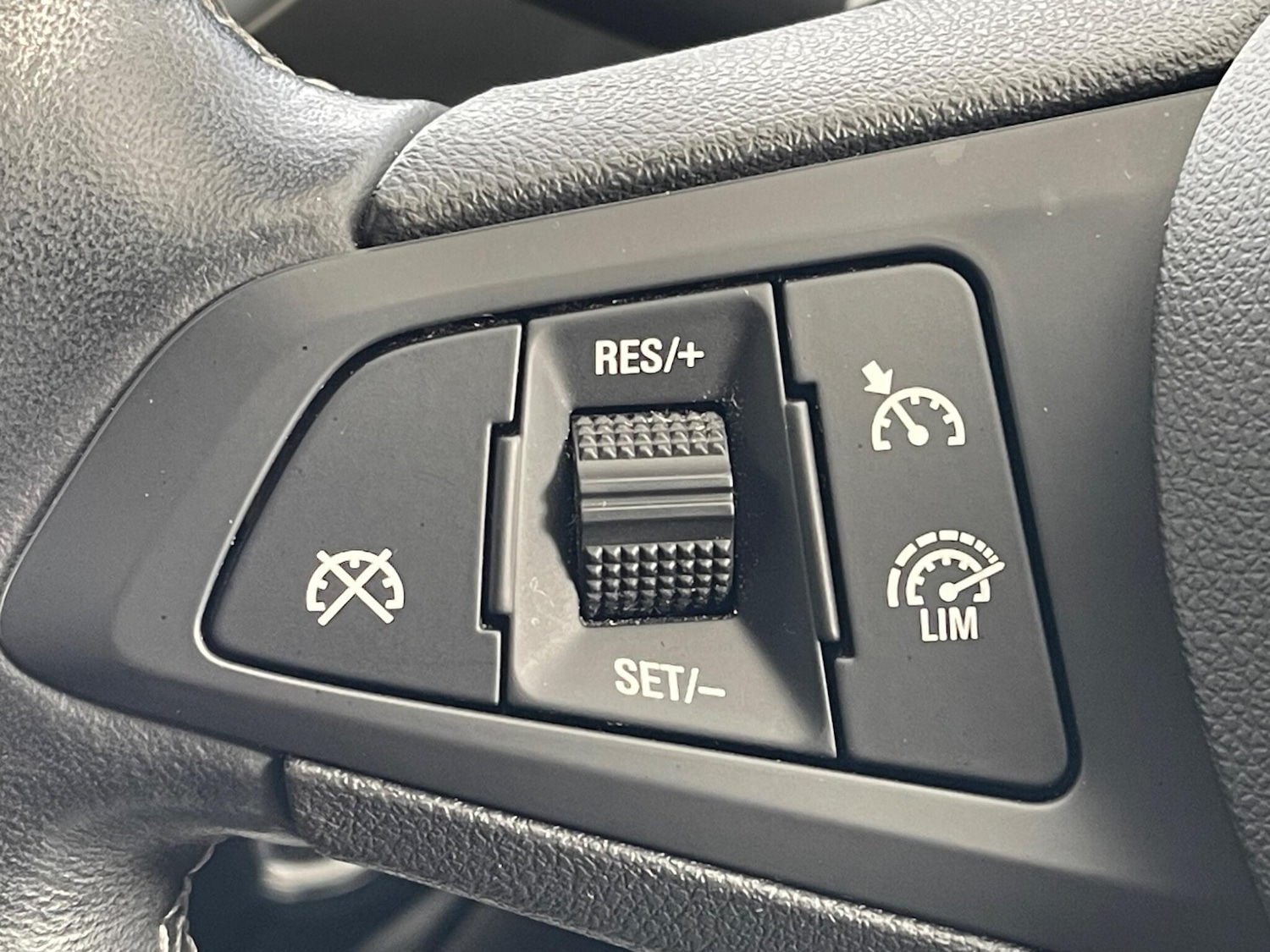 Used Vauxhall Corsa 2014 for sale - 76992478: Photo 27