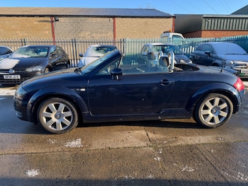 Used Audi TT 2004 for sale - 77109410: Photo