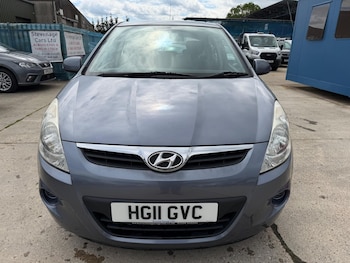 Used Hyundai i20 2011 for sale - 78560982: Photo