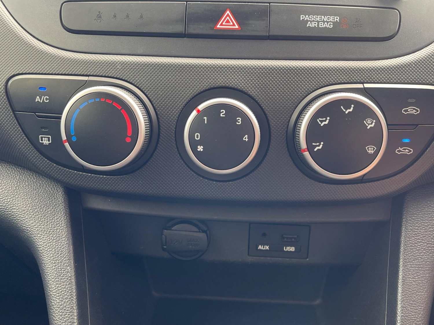 Used Hyundai i10 2017 for sale - 76987781: Photo 13