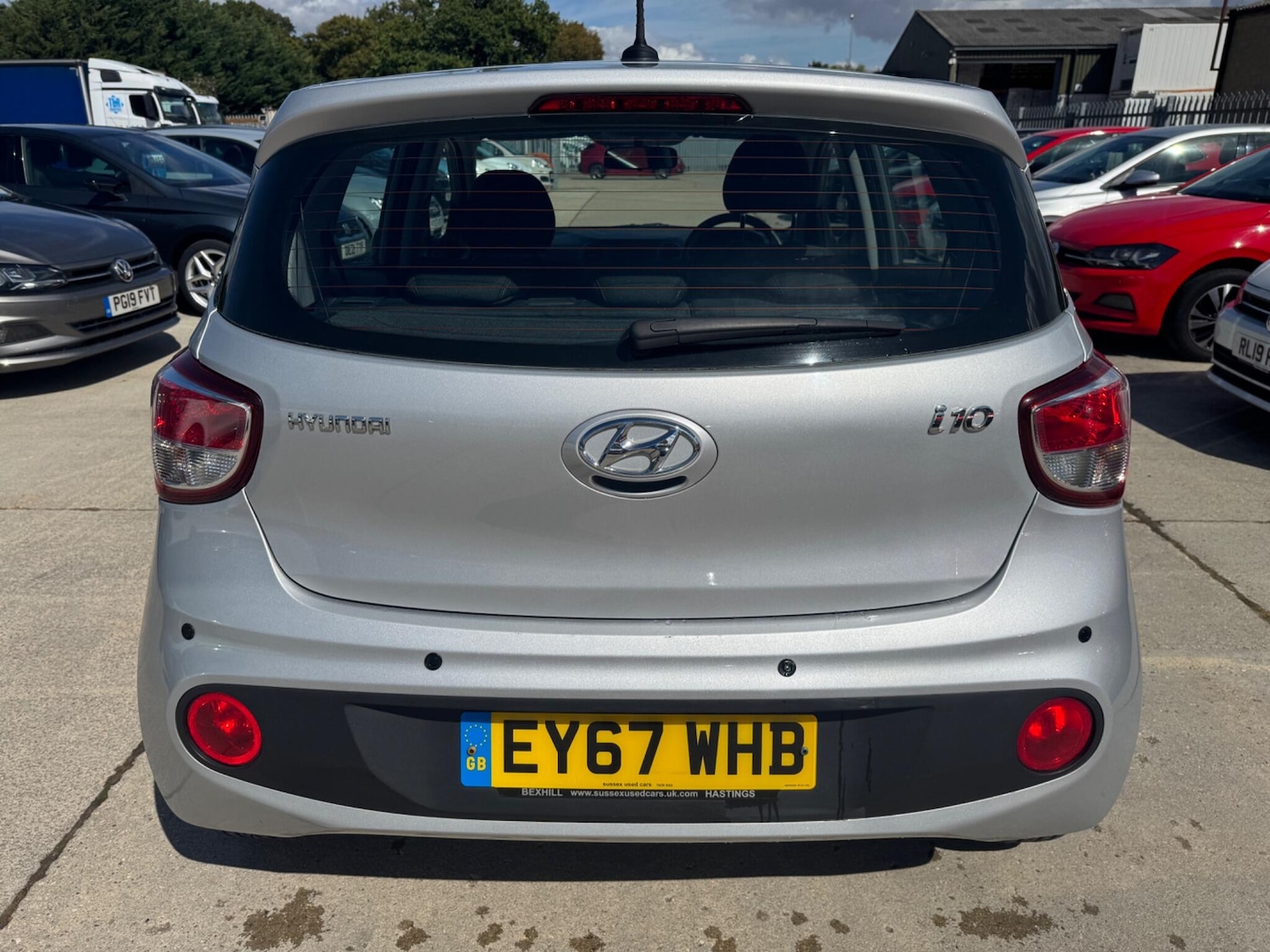 Used Hyundai i10 2017 for sale - 76987781: Photo 6
