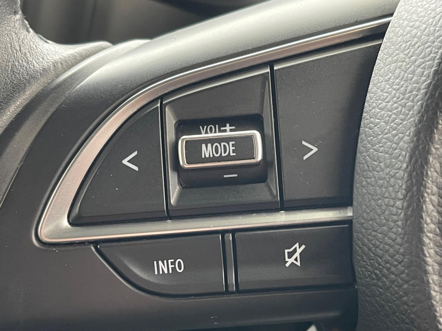 Used Suzuki Swift 2019 for sale - 76189173: Photo 22