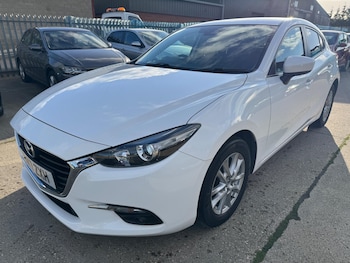 Used Mazda Mazda3 2017 for sale - 76991618: Photo