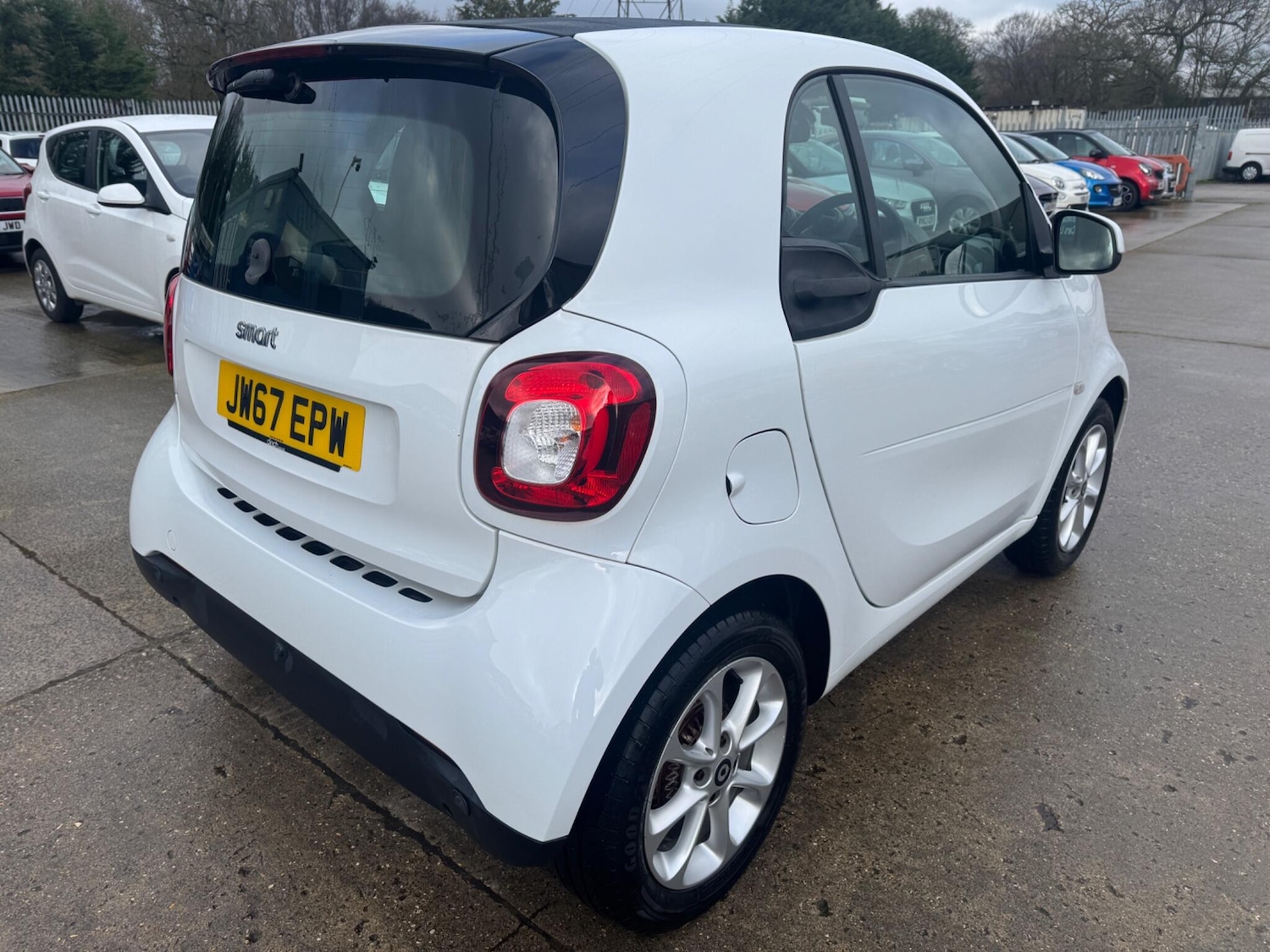 Used smart fortwo 2017 for sale - 77425862: Photo 8