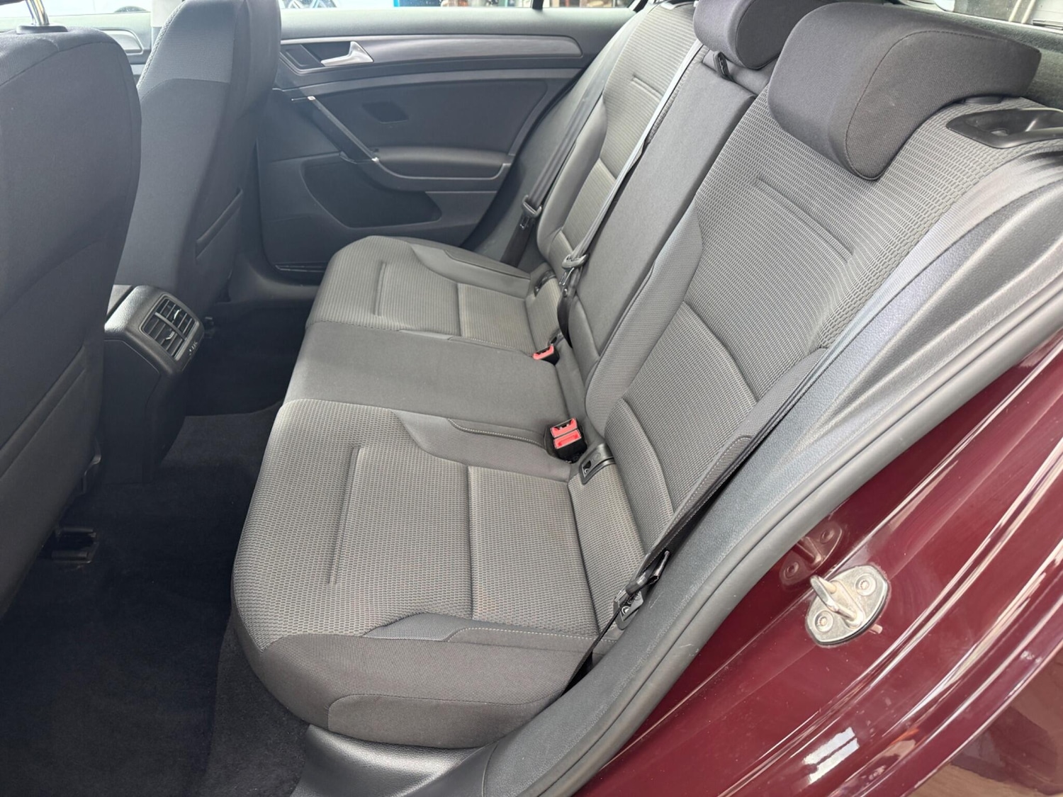 Used Volkswagen Golf 2017 for sale - 76989027: Photo 12