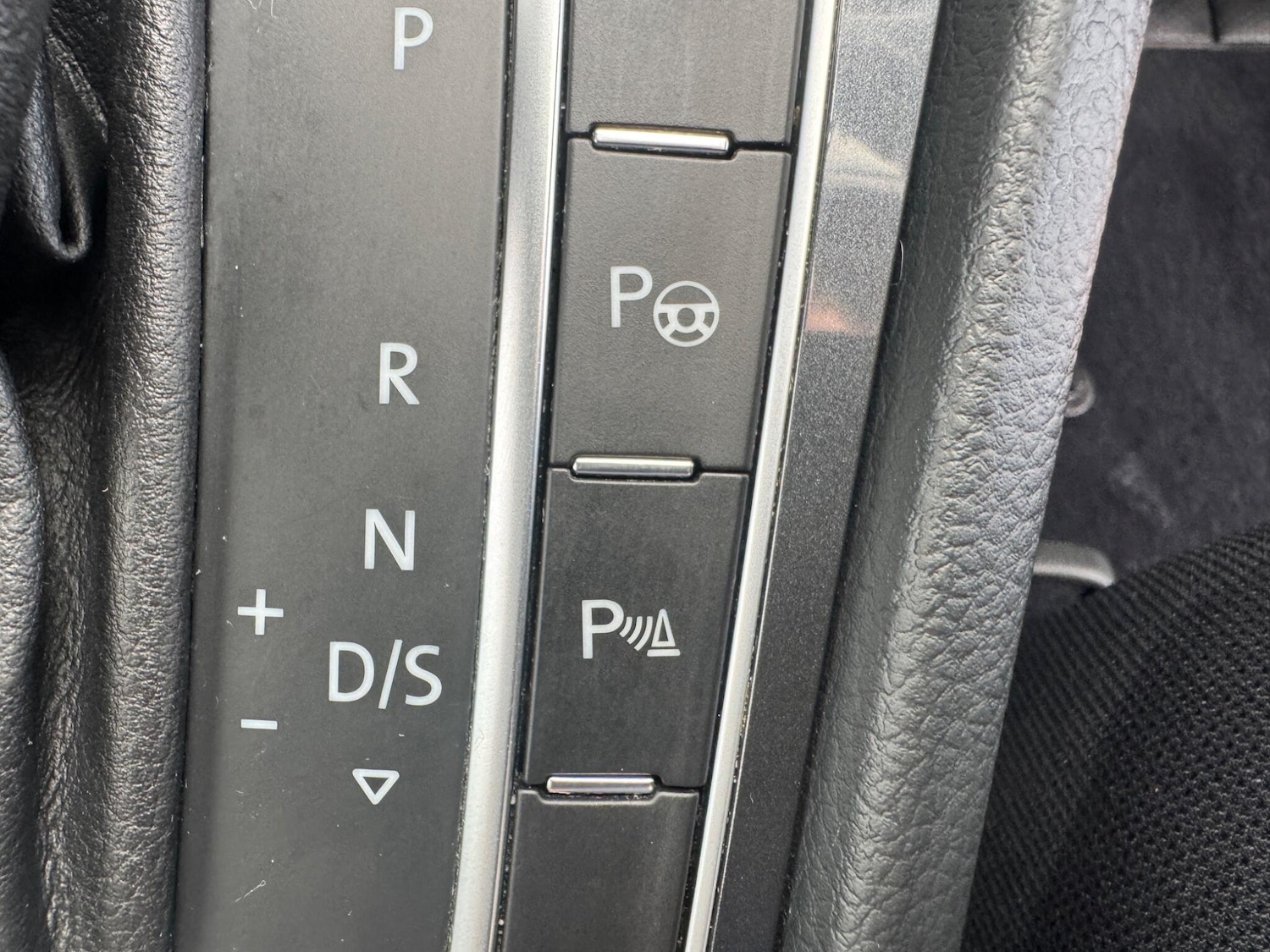 Used Volkswagen Golf 2017 for sale - 76989027: Photo 19