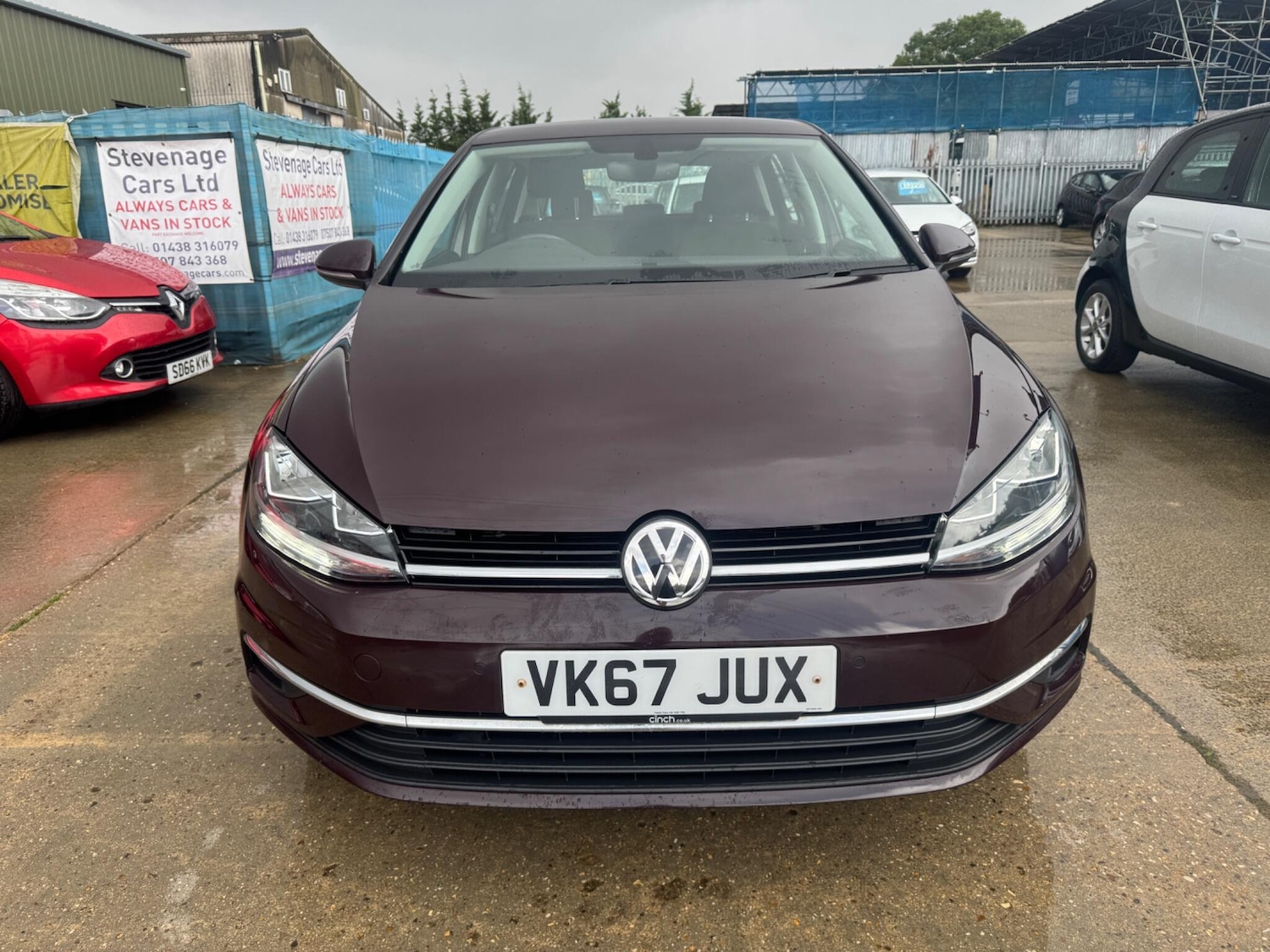 Used Volkswagen Golf 2017 for sale - 76989027: Photo 2