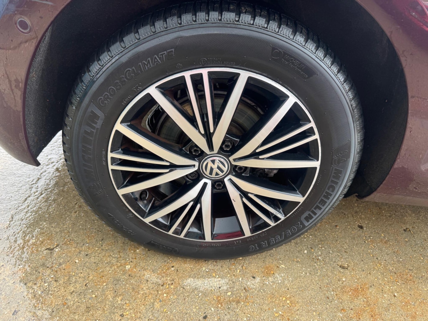 Used Volkswagen Golf 2017 for sale - 76989027: Photo 9