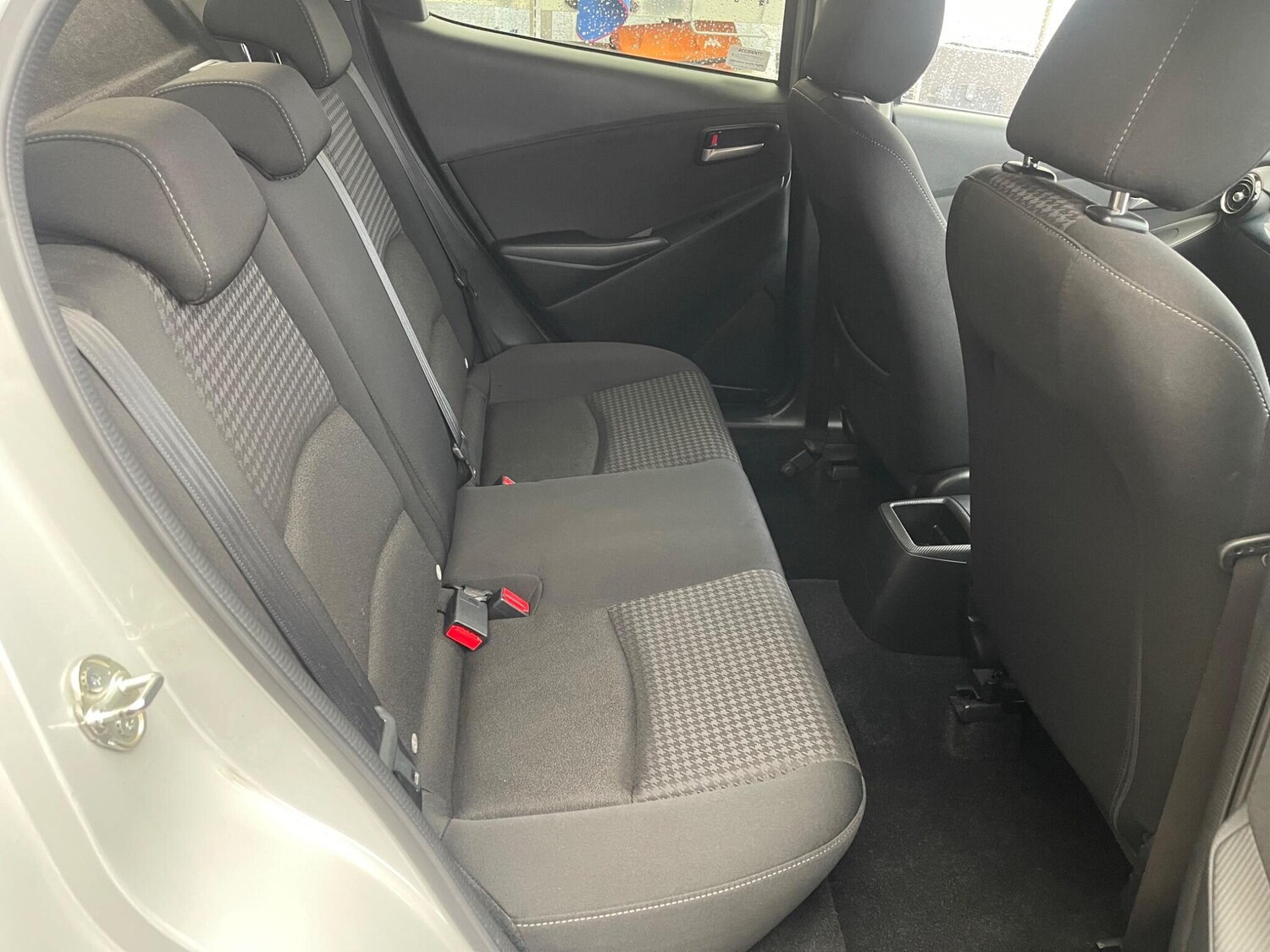 Used Mazda Mazda2 2018 for sale - 75965867: Photo 14