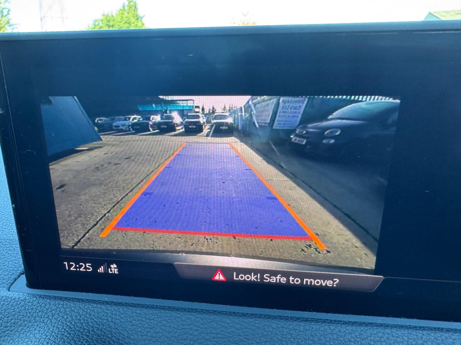 Used Audi Q2 2017 for sale - 76689795: Photo 23