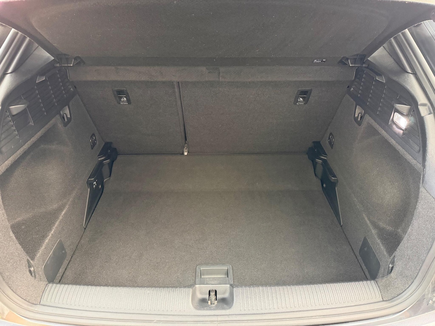 Used Audi Q2 2017 for sale - 76689795: Photo 24