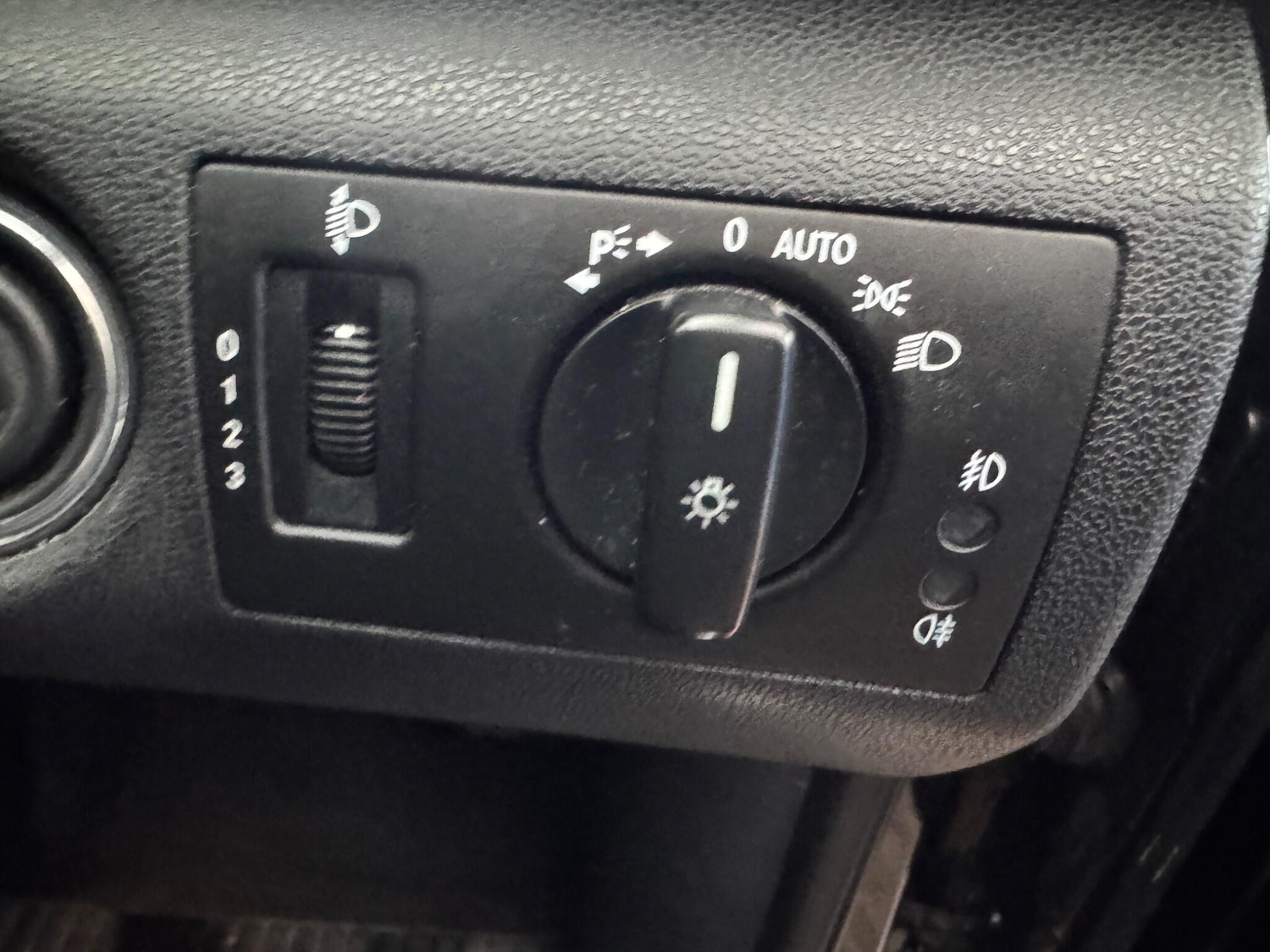 Used Mercedes-Benz A-Class 2010 for sale - 77290426: Photo 15