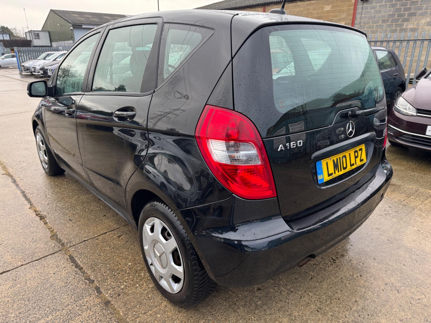 Used Mercedes-Benz A-Class 2010 for sale - 77290426: Photo 5