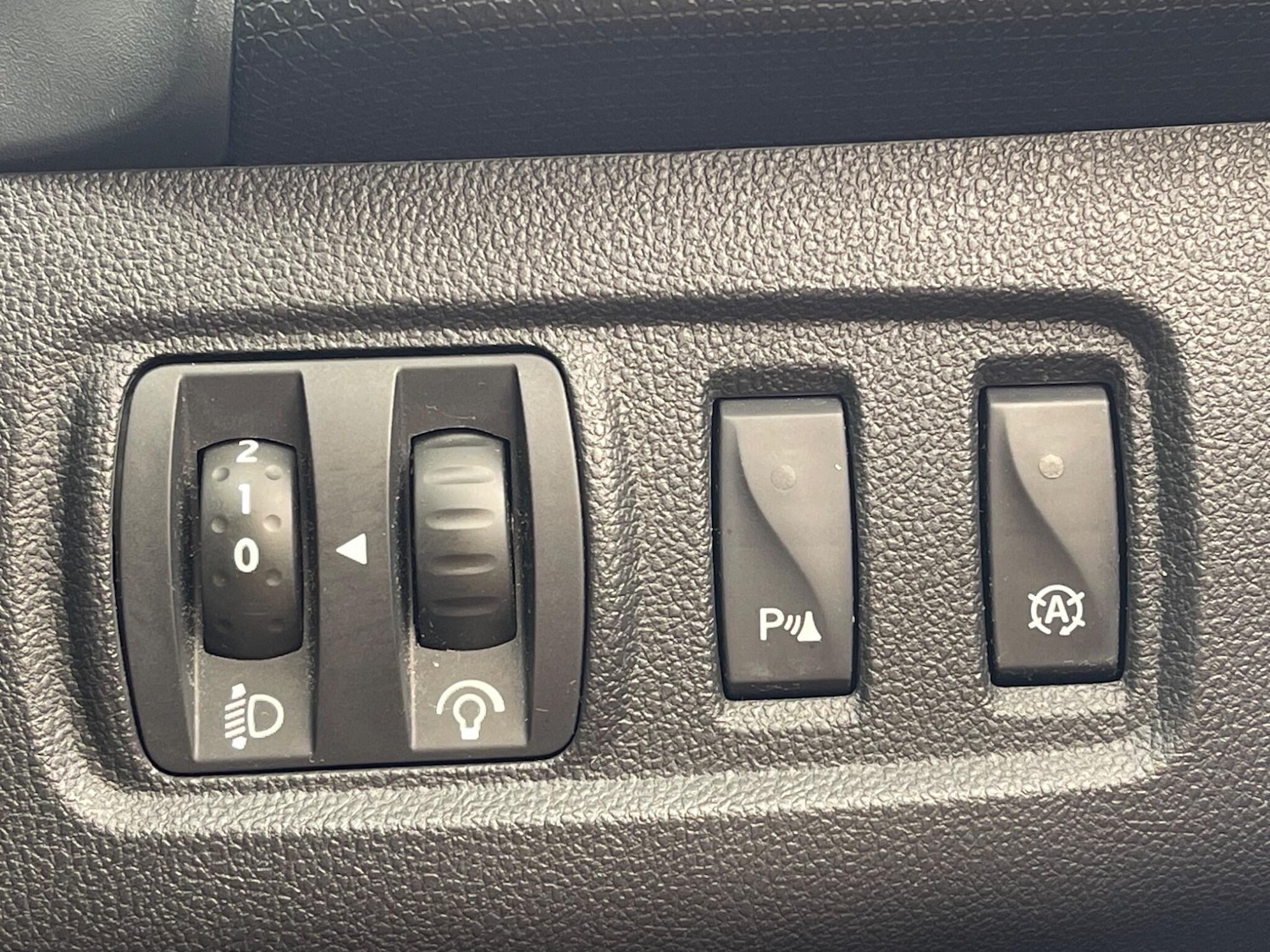 Vehicle 25