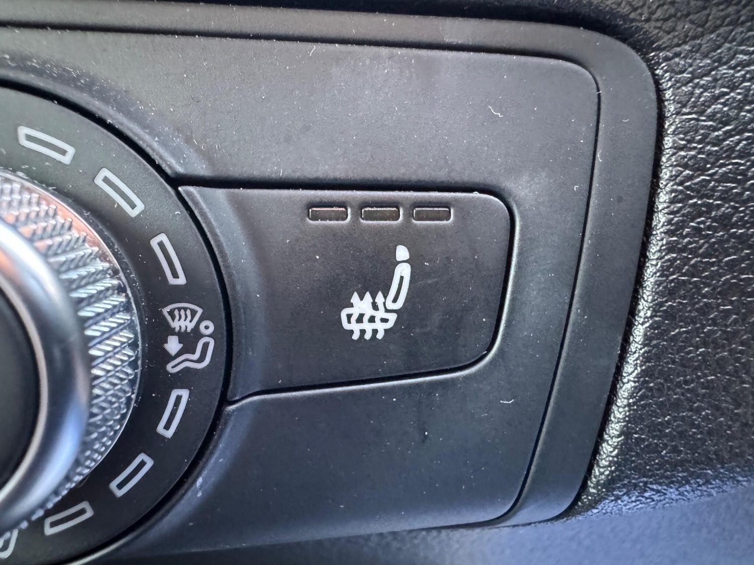 Used Audi Q2 2018 for sale - 76398435: Photo 26